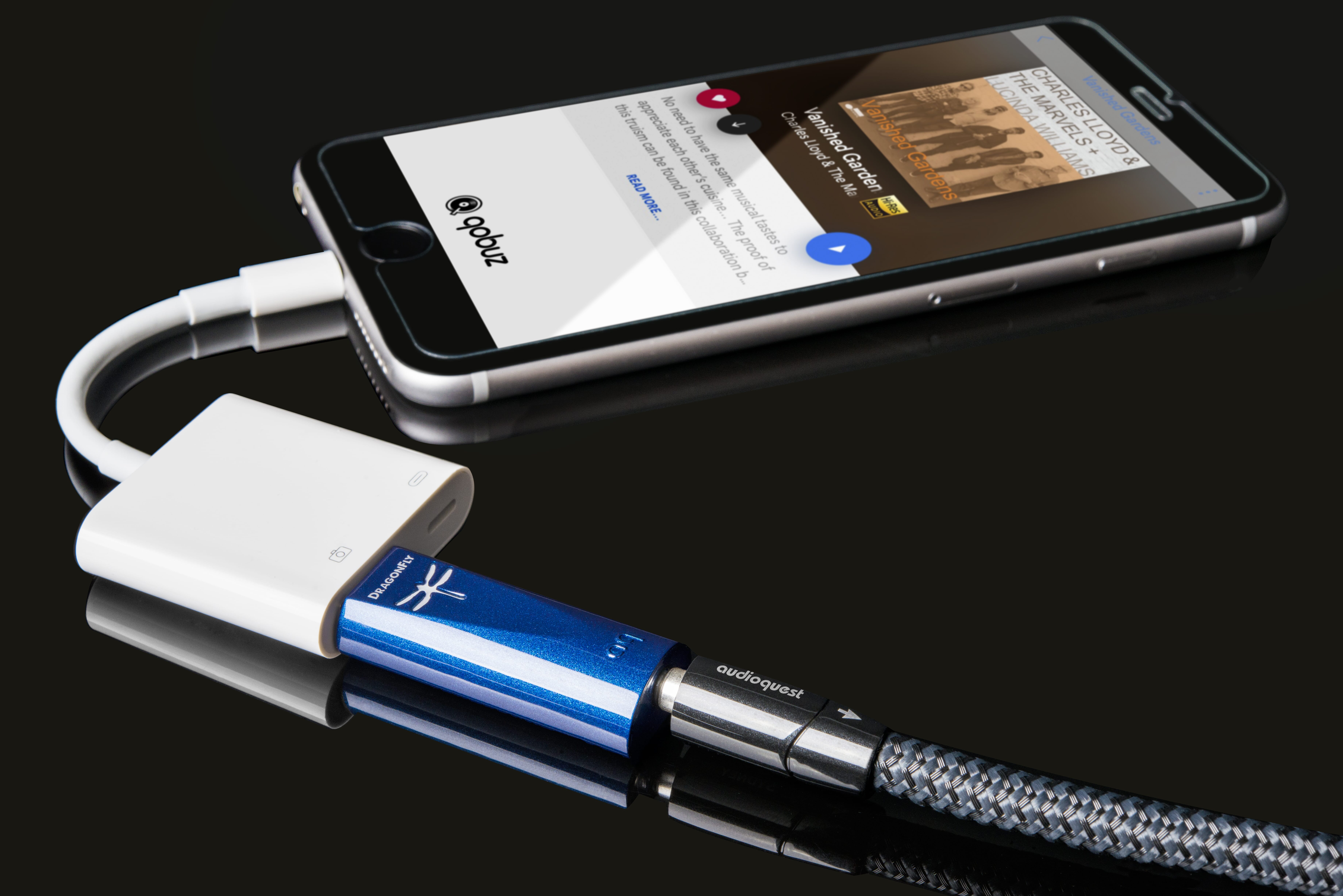 AudioQuest - DragonFly Cobalt USB DAC/Headphone Amplifier - Music