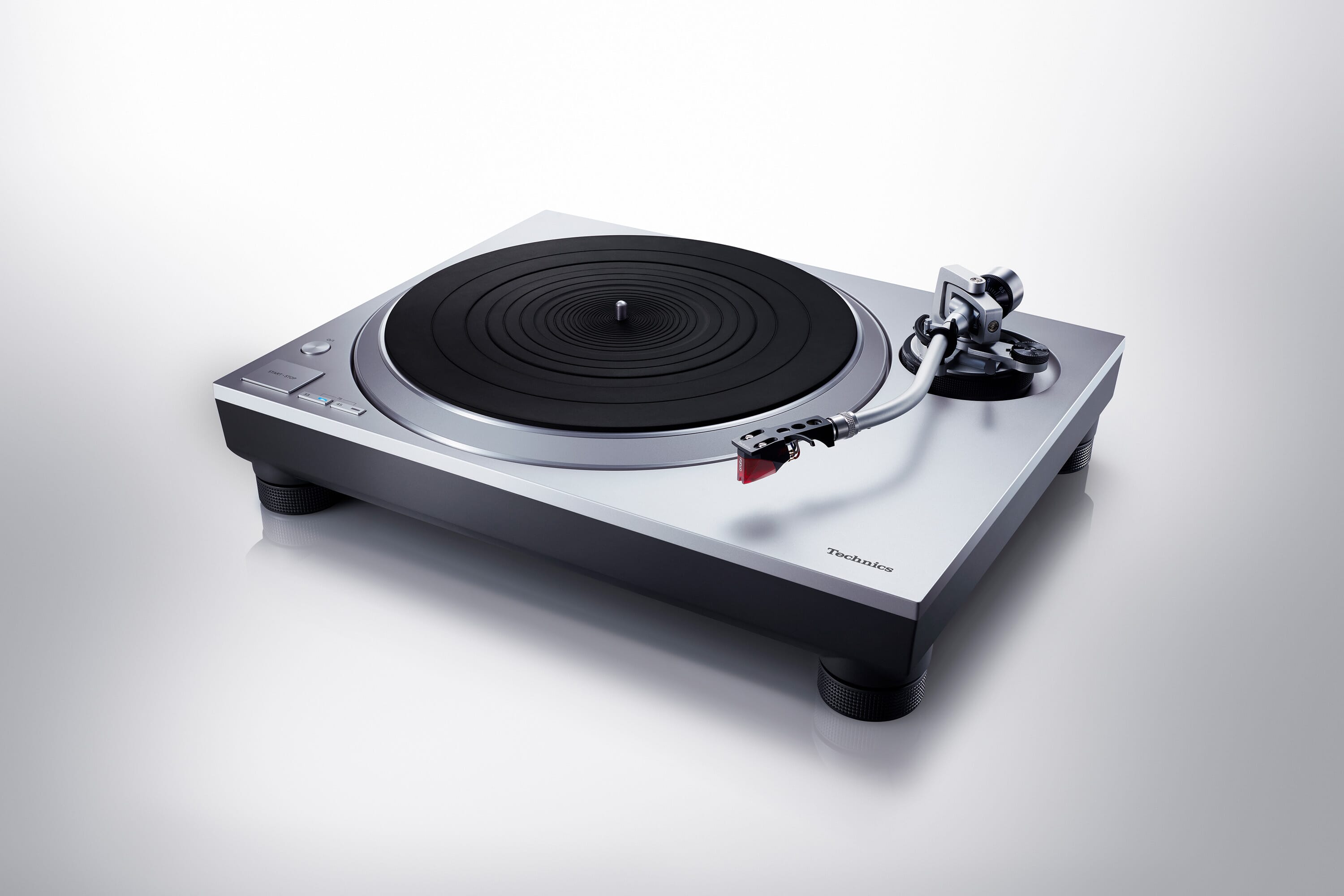 Technics - SL-1500C Direct Drive Turntable